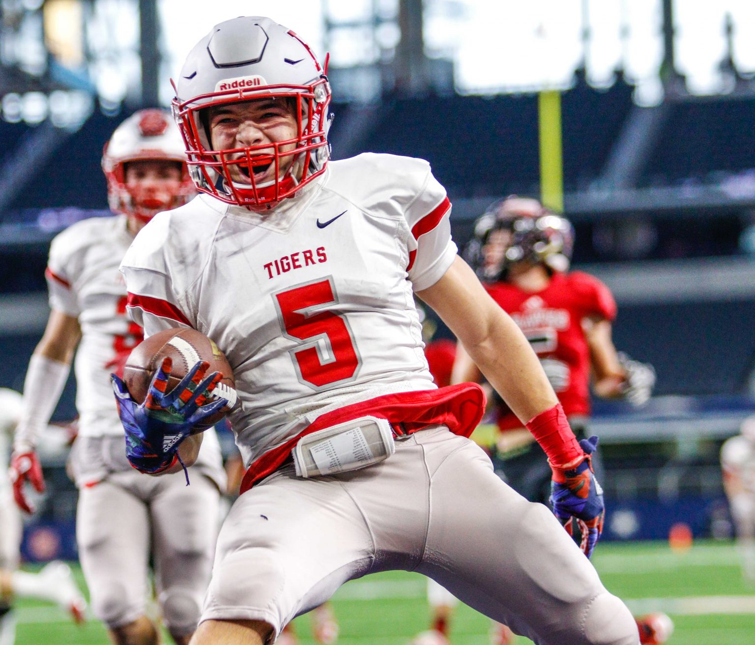 2017 Preview Can Bremond Keep It Going With QB Roshauud Paul Now Gone