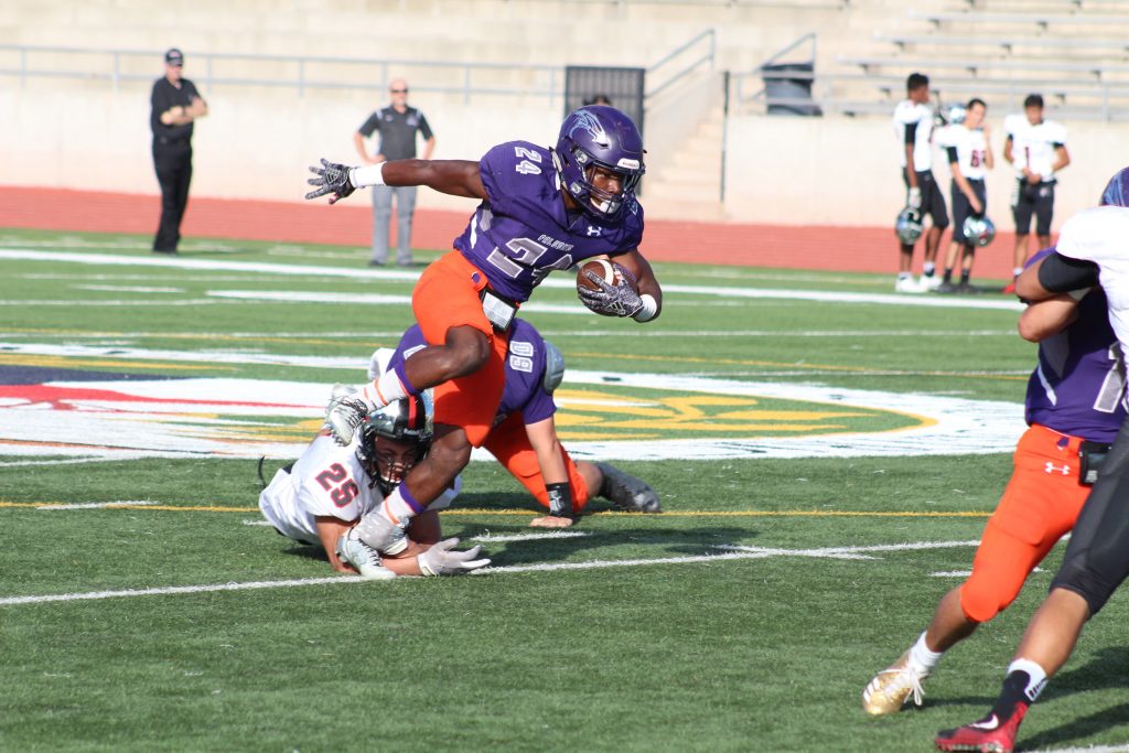 El Paso Eastlake dominates Hanks 4714 to stay unbeaten in district