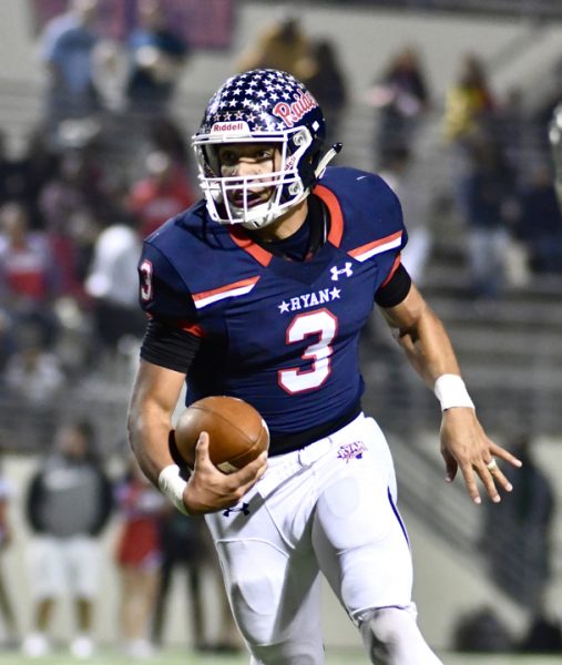 Texas High School Football Playoffs Denton Ryan dominates over