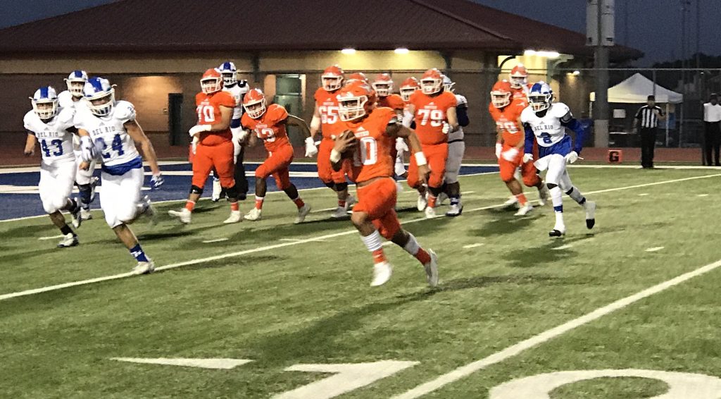 Laredo United Stays ‘Clutch,’ Alive in Playoff Race After Win Against