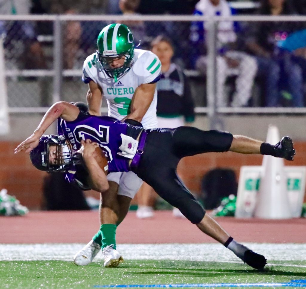 Cuero Takes Down Navarro, Despite Comeback Attempt | Texas HS Football