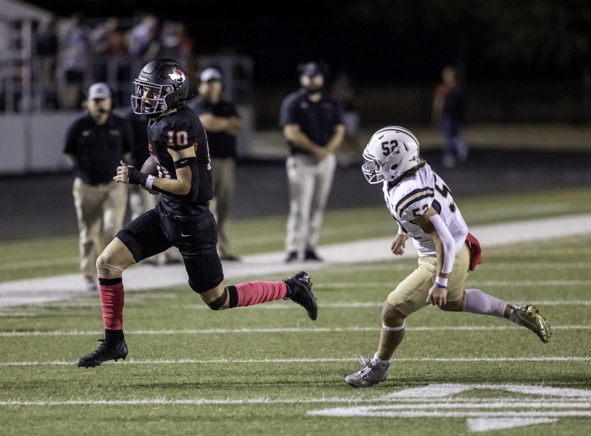 Austin Bowie Bulldogs 49 / Buda Johnson Jaguars 7: Photos